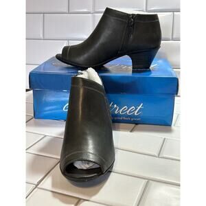 Easy Street Flex 7 1/2 W 31-0327 Grey Voyage Open Toe Bootie Womens Ankle  Boot